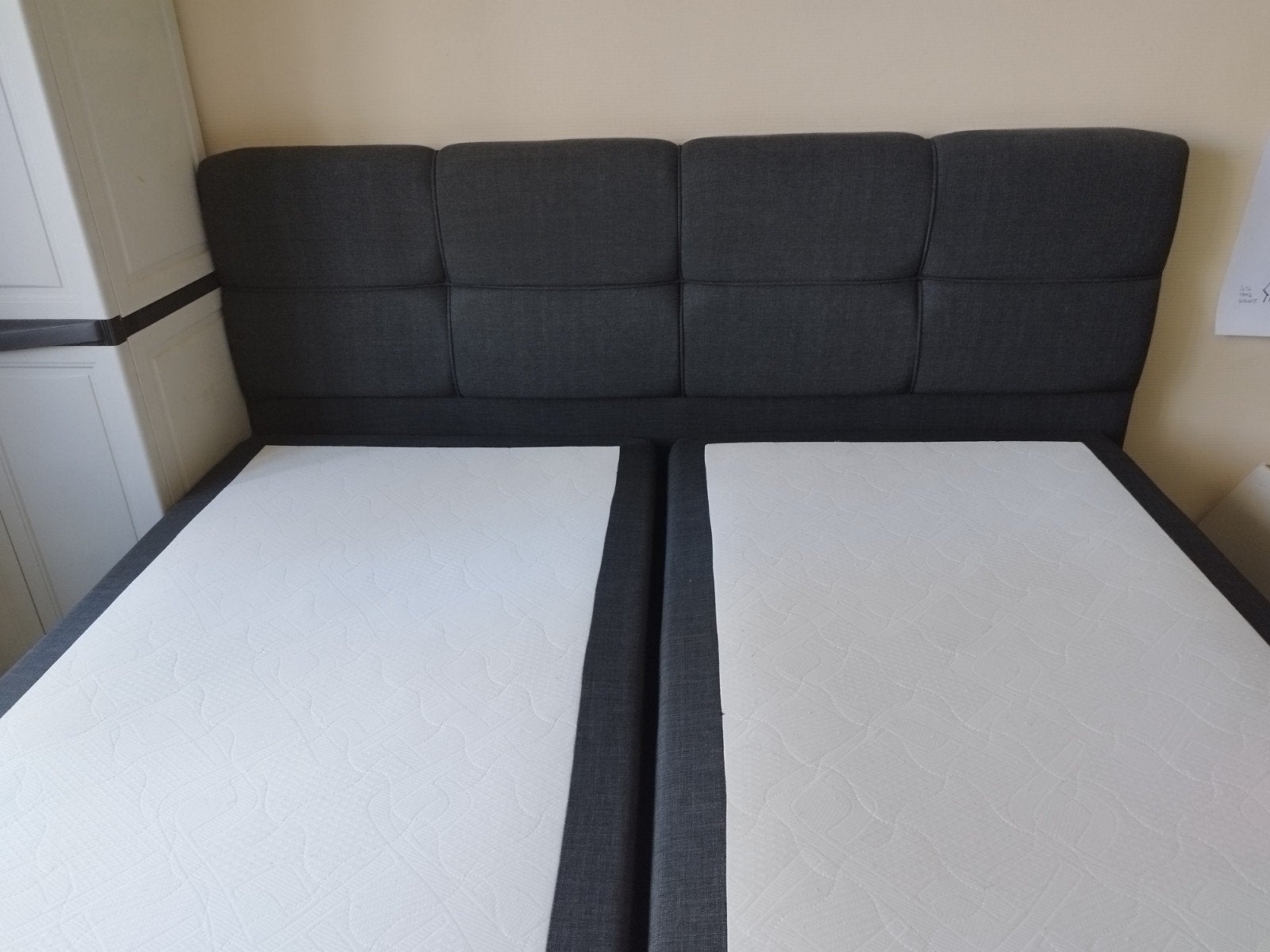 Boxspring, Gris, 210 cm, Comme neuf, Enlèvement