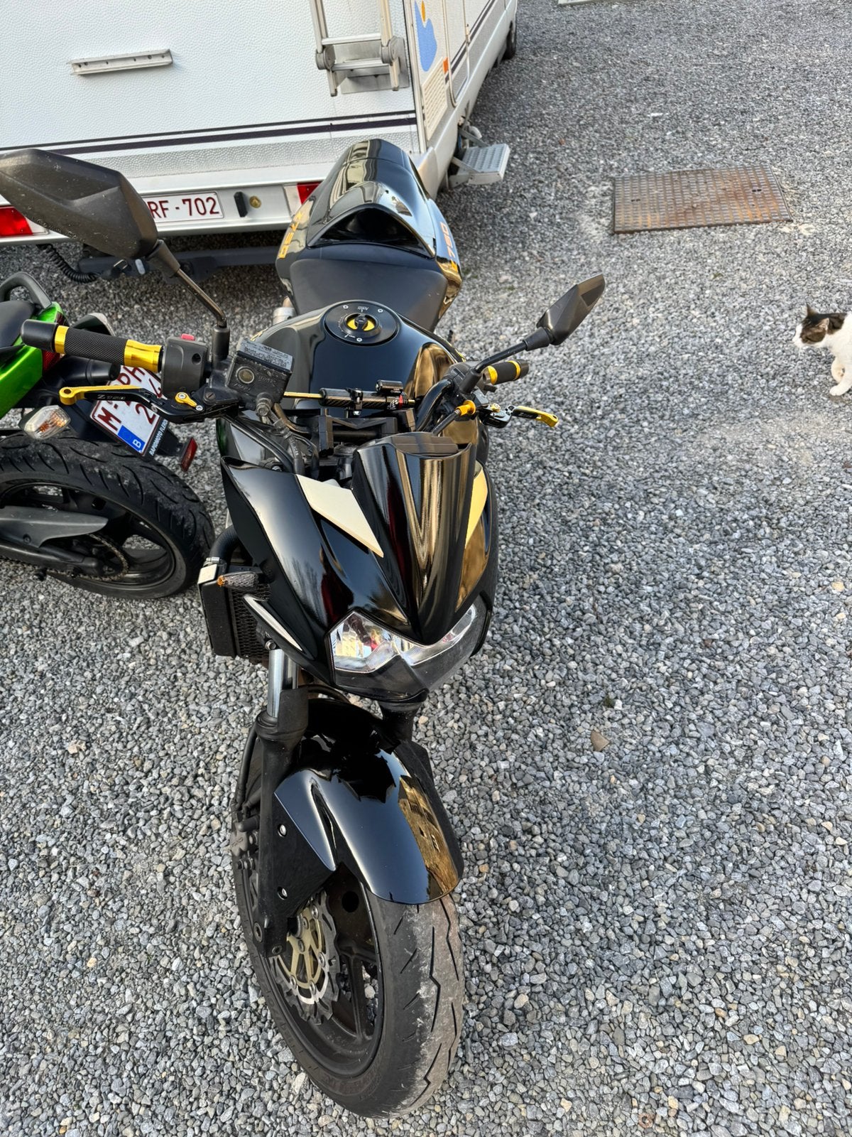 Kawasaki Z750 de 2005 avec 49000 km, Permis Moto A, 750 cm³, Occasion, Plus de 35 kW
