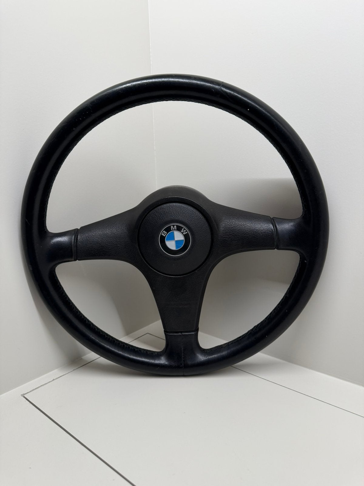 Volant bmw e30/e32/e34, Autos : Pièces & Accessoires, Enlèvement ou Envoi, Utilisé
