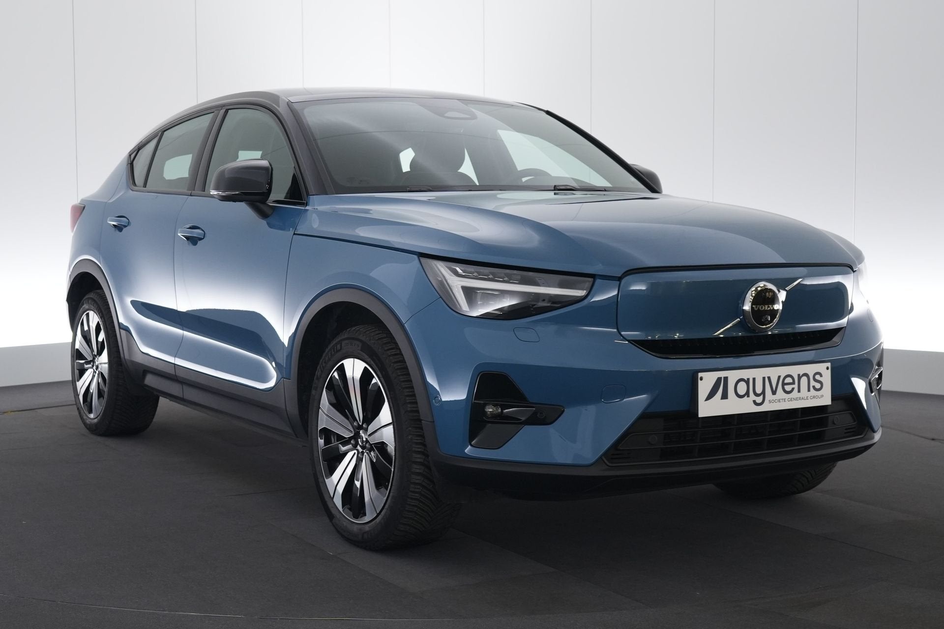 (2BPF121) VOLVO C40, Automaat, Gebruikt, Blauw, SUV of Terreinwagen