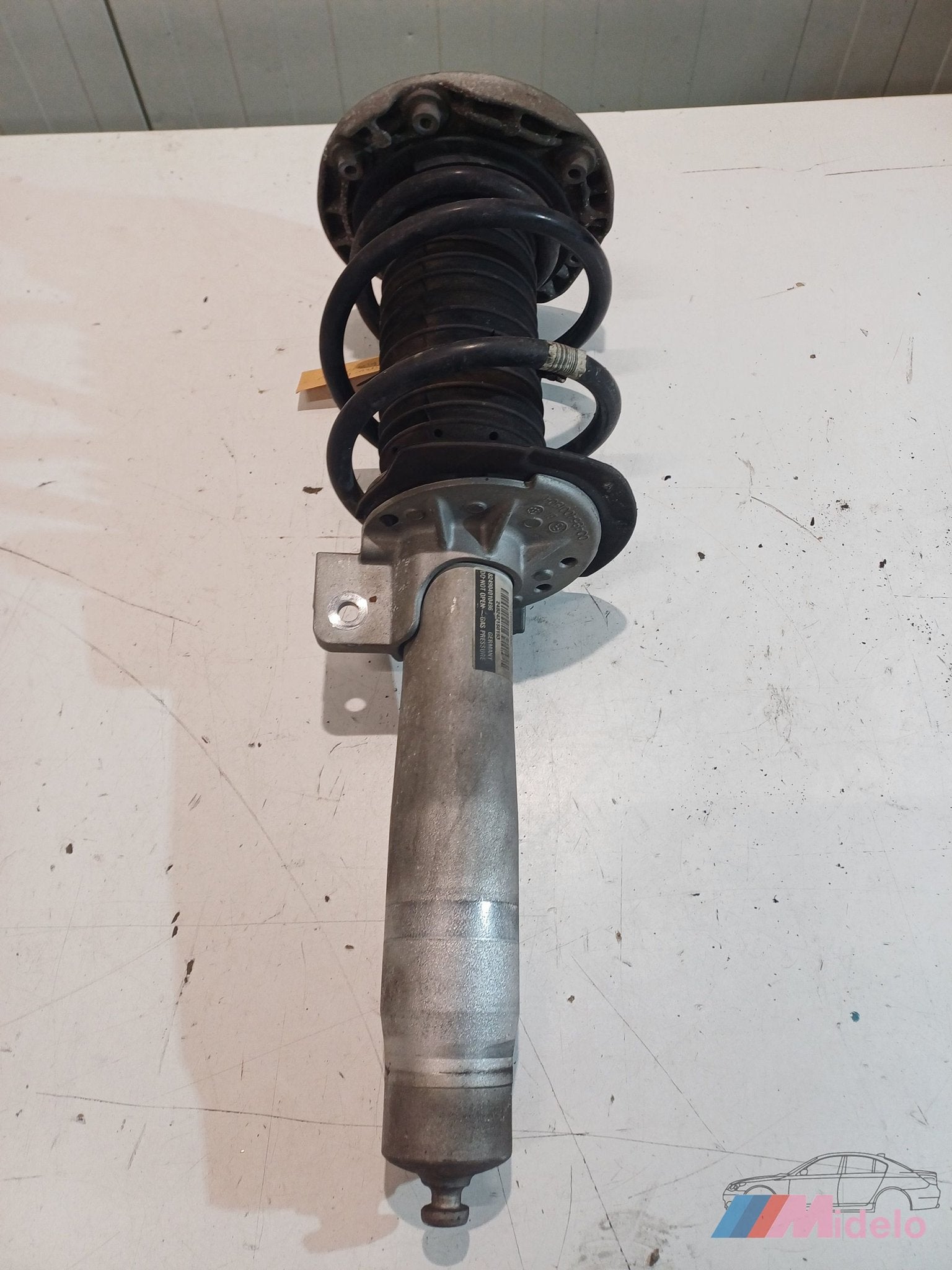 bmw m2 competion bj 21 rechter schokbreker artikelnr 3131228, -, Origine de la pièce connue, Utilisé, -