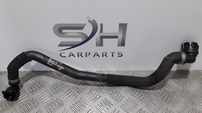 Tuyau radiateur d'un Mercedes A-Klasse, 3 mois de garantie, Utilisé, -, -