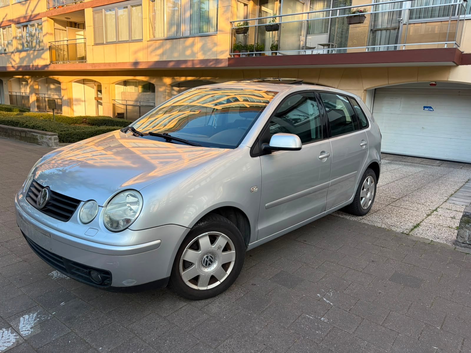 Volkswagen polo 1.4 essence, Auto's, Bedrijf, 5 deurs, Euro 4, Polo