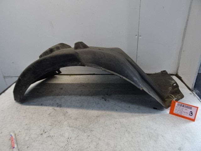 PARE BOUE AVANT GAUCHE BMW 1 serie (E81) (01-2006/09-2012), Utilisé, Gauche, BMW, Garde-boue