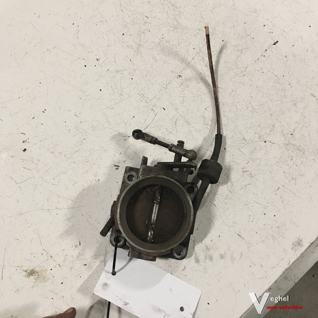 Mercedes W126 280  Gasklephuis, Gebruikt, -, -, Ophalen of Verzenden