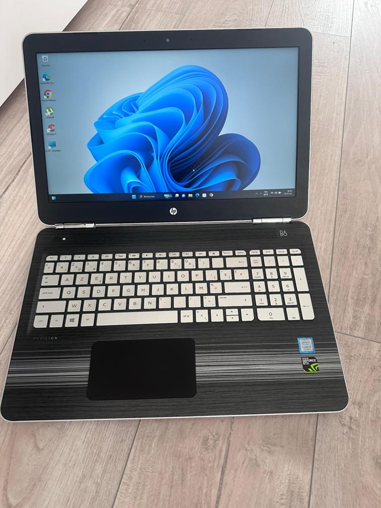 LAPTOP HP PAVILION i5, Computers en Software, Windows Laptops, Zo goed als nieuw, HDD, SSD, Ophalen of Verzenden