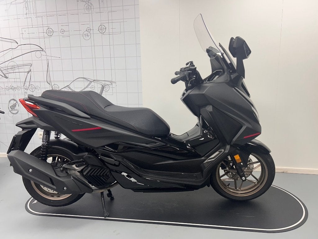 HONDA FORZA NSS125ADSS Spec Edition, Motos, Motos | Honda, HONDA, Scooter, Entreprise, Occasion