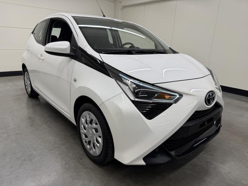 Toyota Aygo X-play, Autos, Toyota, Achat, 998 cm³, Euro 6, Boîte manuelle