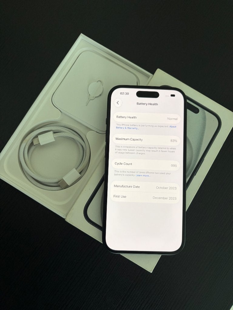iPhone 15 noir 128 Go, Télécoms, 83 %, 128 GB, IPhone 15, Comme neuf