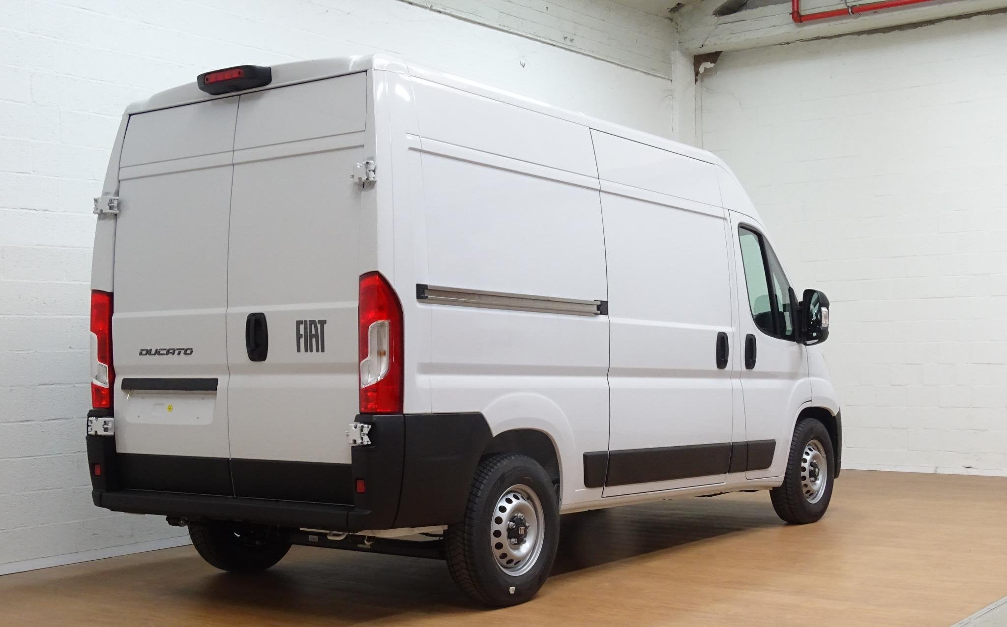 Fiat Ducato 2.2 BlueHDI 140 L2-H1 35 AT8, Auto's, 4 deurs, Stof, Gebruikt, 4 cilinders