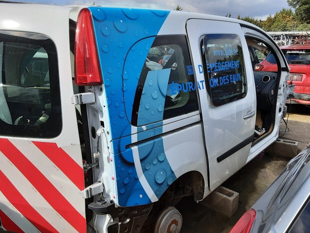 AILE ARRIÈRE DROIT Renault Kangoo / Grand Kangoo (KW), Renault, Garde-boue, Mevr. I. Hauben, Utilisé