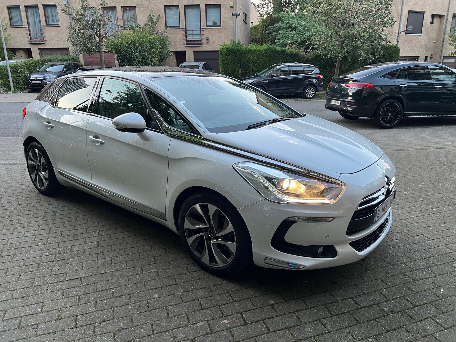 Citroen DS5 essence, Autos, Cuir, Euro 5, Achat, 5 portes