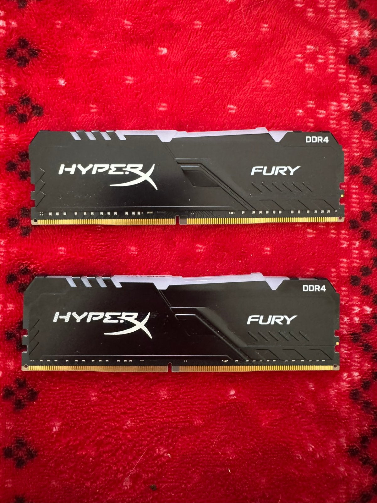 Kingston Fury RGB 2x8 Go 2666Mhz DDR4, Informatique & Logiciels, Mémoire RAM, Enlèvement ou Envoi, DDR4, Utilisé, 16 GB