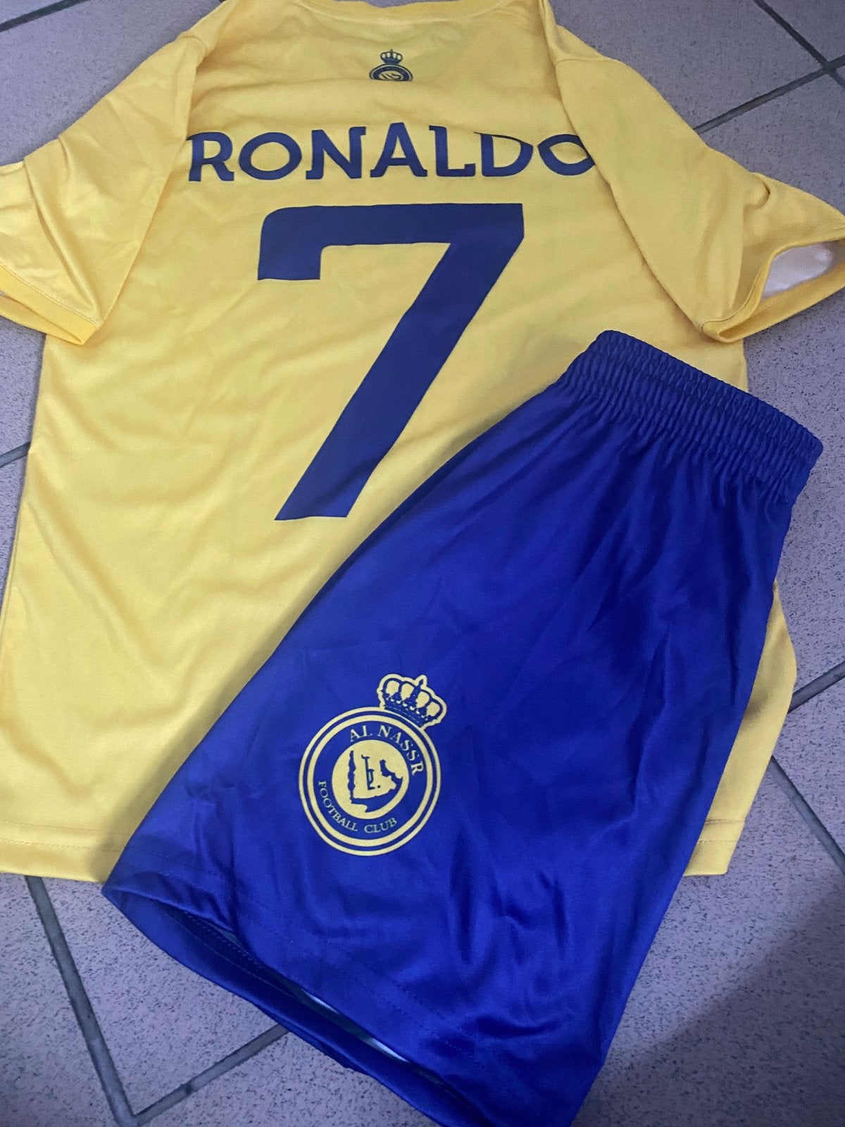 Voetbaltenue ronaldo maat 140 voetbalkleding, Ophalen, Zo goed als nieuw