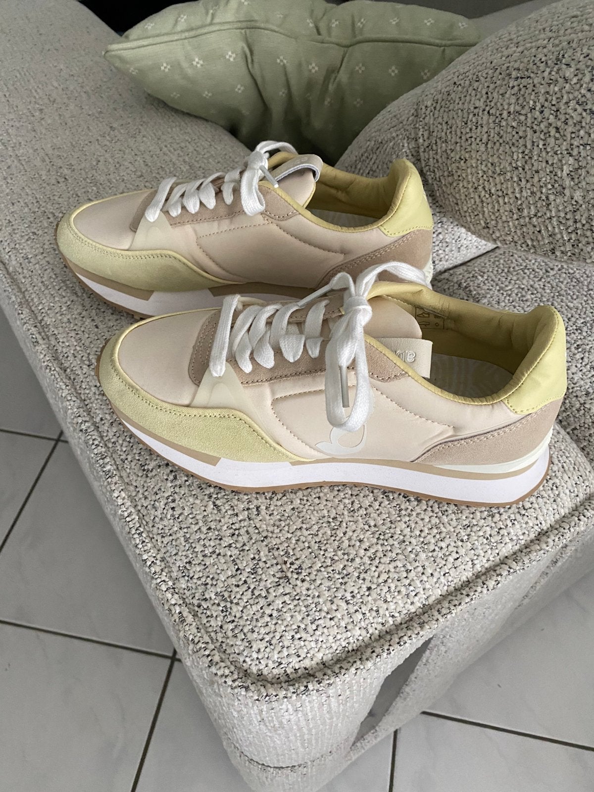 Sneakers dames, Ophalen, Nieuw