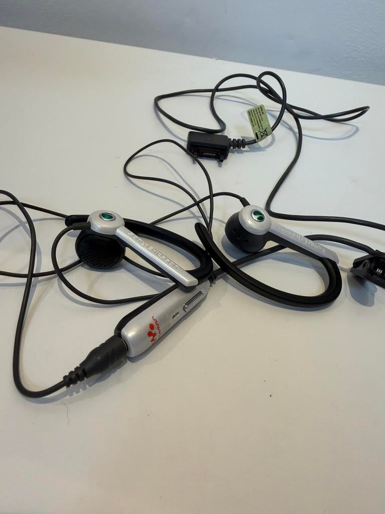 Sony Ericsson Walkman stereo headset - werkt perfect, Ophalen of Verzenden, Walkman