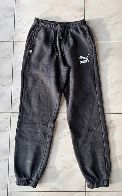 Trainingsbroek Puma maat S (yv002), Kleding | Heren, Puma, Ophalen of Verzenden, Zo goed als nieuw, Grijs