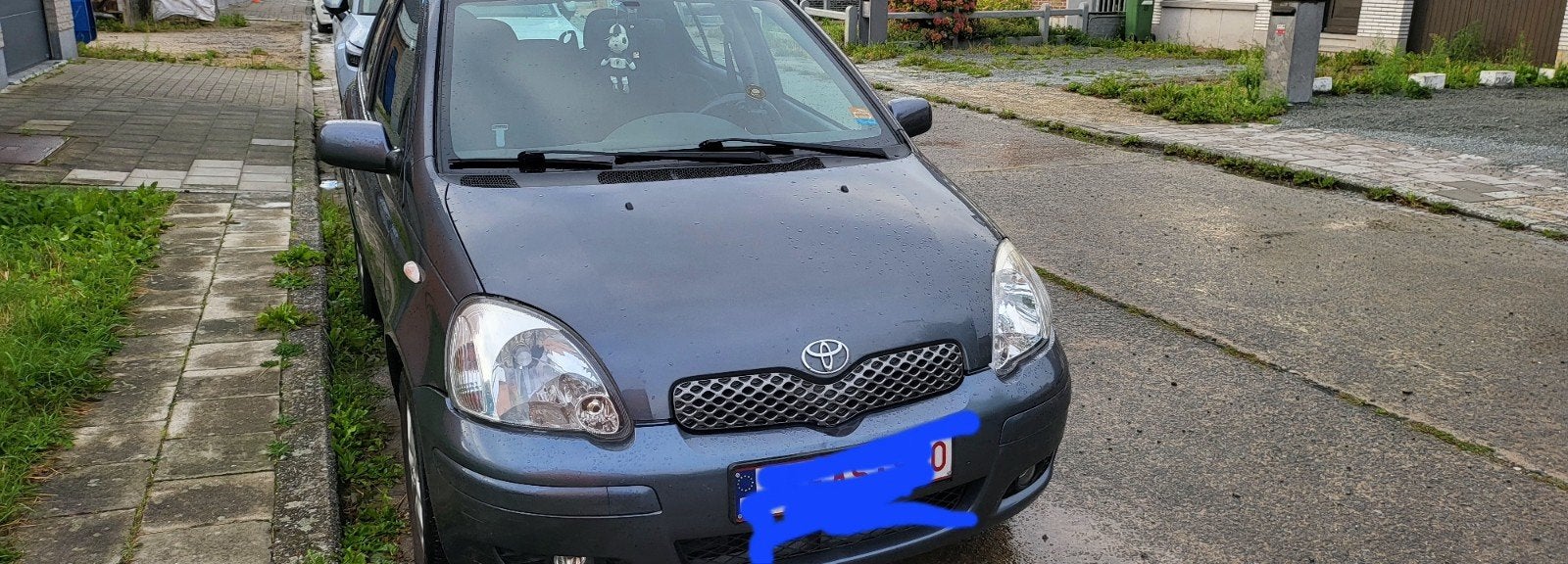 toyota yaris 1.3vvt année 2004, Autos, Achat, 980 kg, Boîte manuelle, Autres couleurs