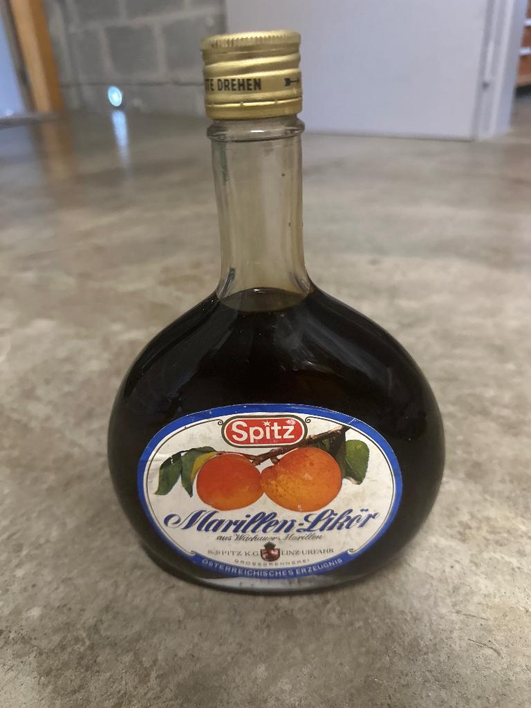 Bouteille vintage Spitz liqueur d'abricot, Collections, Vins, Enlèvement ou Envoi, Neuf, Autres types