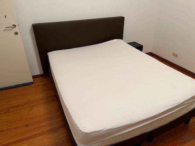 Bed box spring + matras, Ophalen, Zo goed als nieuw