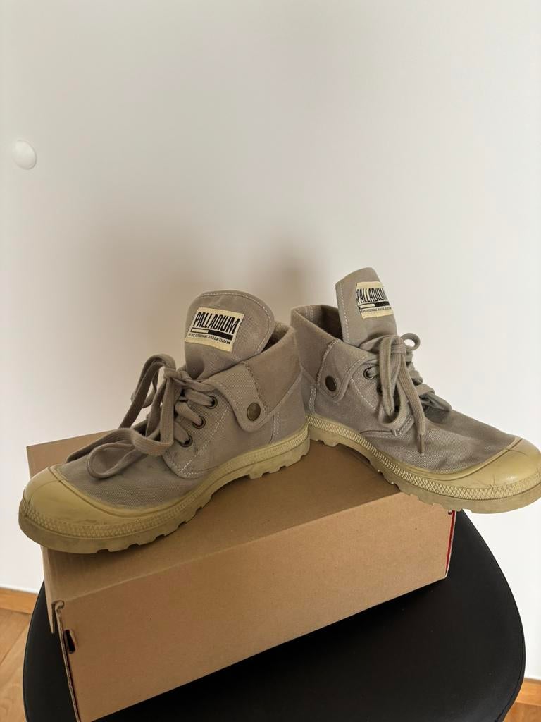 PALLADIUM 38, Enlèvement ou Envoi, Comme neuf
