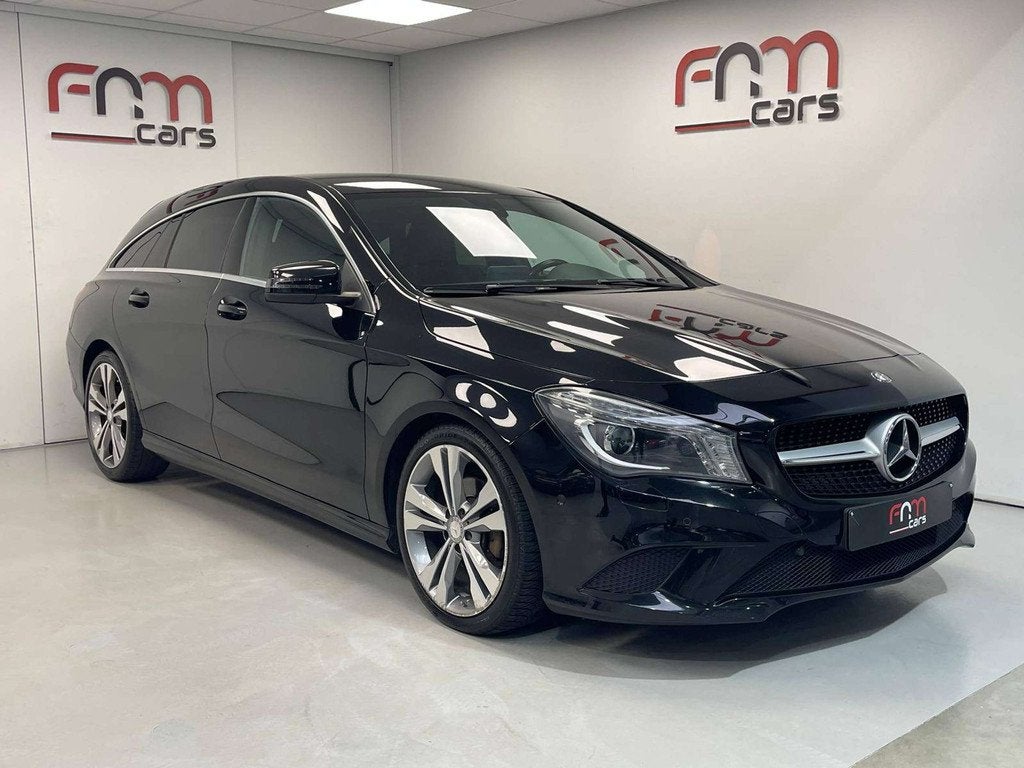 Mercedes-Benz CLA 200 shooting Automaat bwj2016 Leder Navi G, Auto's, Automaat, 2005 kg, Gebruikt, 4 cilinders