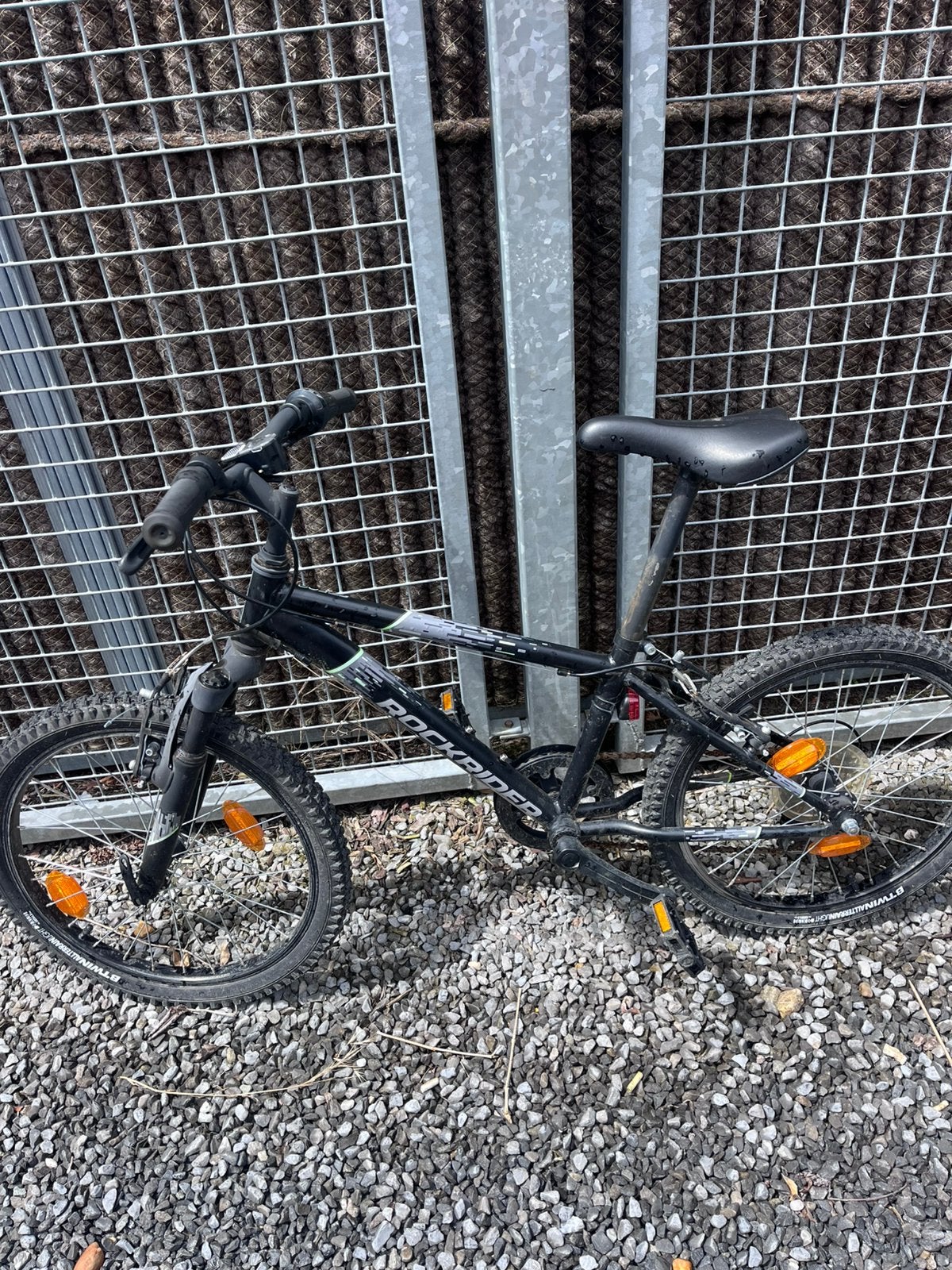Btwin mountainbike 10 euro, Vélos & Vélomoteurs, Vélos | VTT & Mountainbikes, Enlèvement, Utilisé