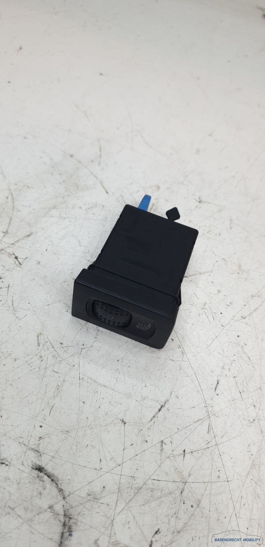 Interrupteur de si ge chauffant pour Golf IV Bora Volkswagen, Autos : Pièces & Accessoires, Volkswagen, Volkswagen AG, Vw@volkswagen.de