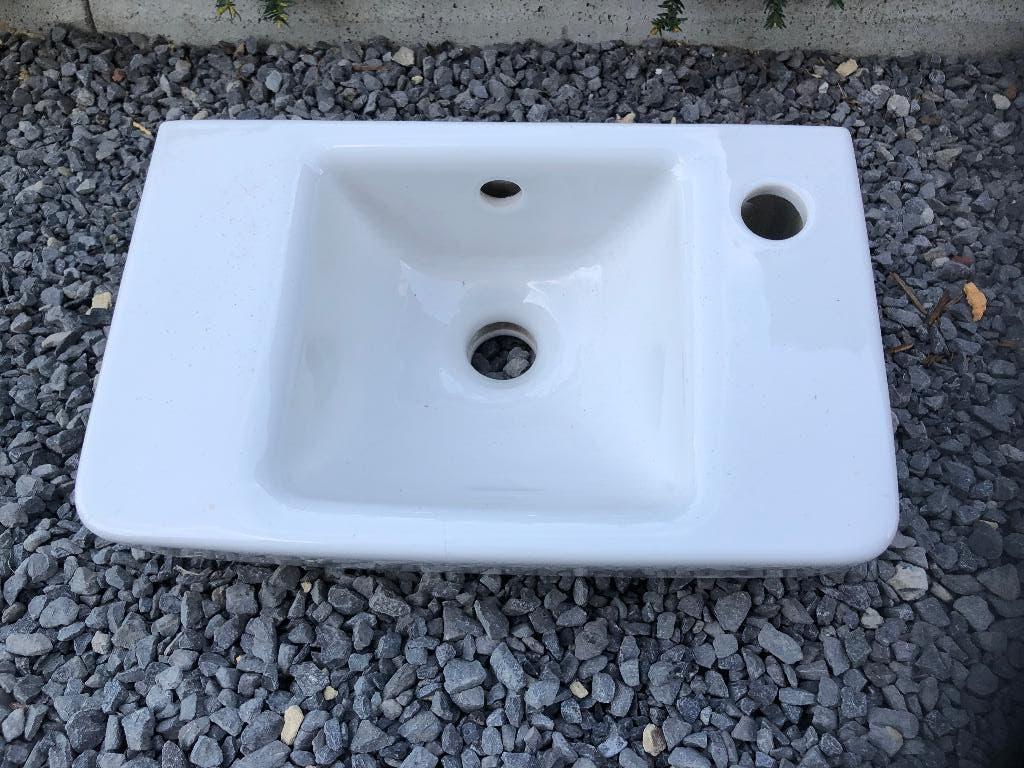 Keramag Renova Nr. 1 – Compacte Lavabo - Perfecte staat!, Ophalen, Minder dan 50 cm, Nieuw, Minder dan 25 cm