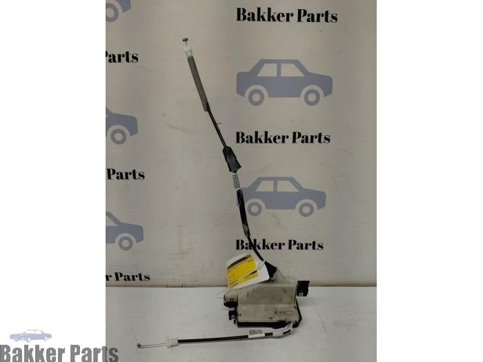 Serrure portière mécanique 4portes arrière droite d'un Pe, Autos : Pièces & Accessoires, -, 3 mois de garantie, Utilisé, -