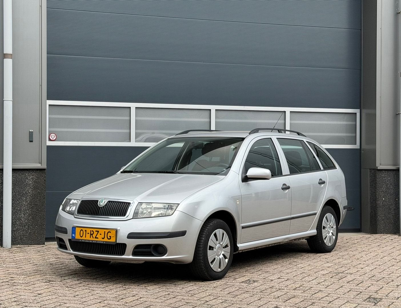 Skoda Fabia Combi 1.4-16V Equipe bj.2005 Airco|Cc|Nap., Autos, Argent ou Gris, Break, Fabia, Gris