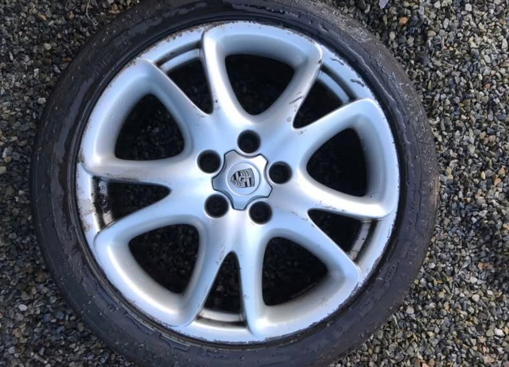 4 jantes Porsche avec pneu 275/40/R20 pneu a changer, Enlèvement, Jante(s)