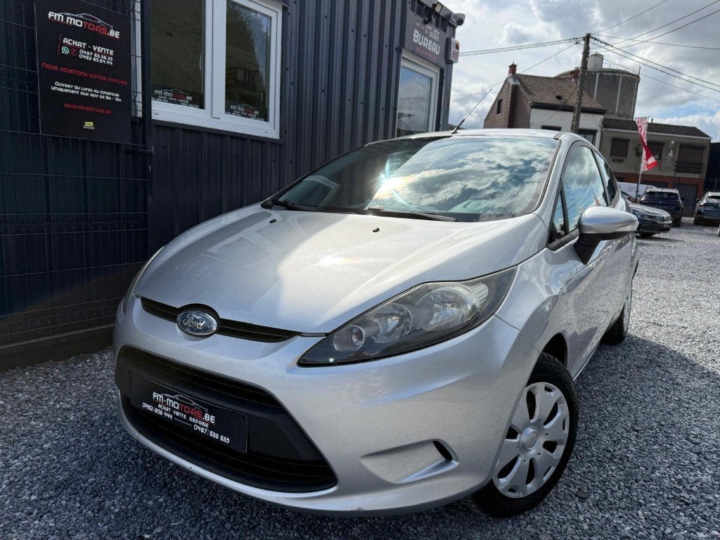 Ford Fiesta 1.25i / LEZ OK / Entretien + CT OK, Autos, 1242 cm³, Argent ou Gris, Achat, Rétroviseurs électriques