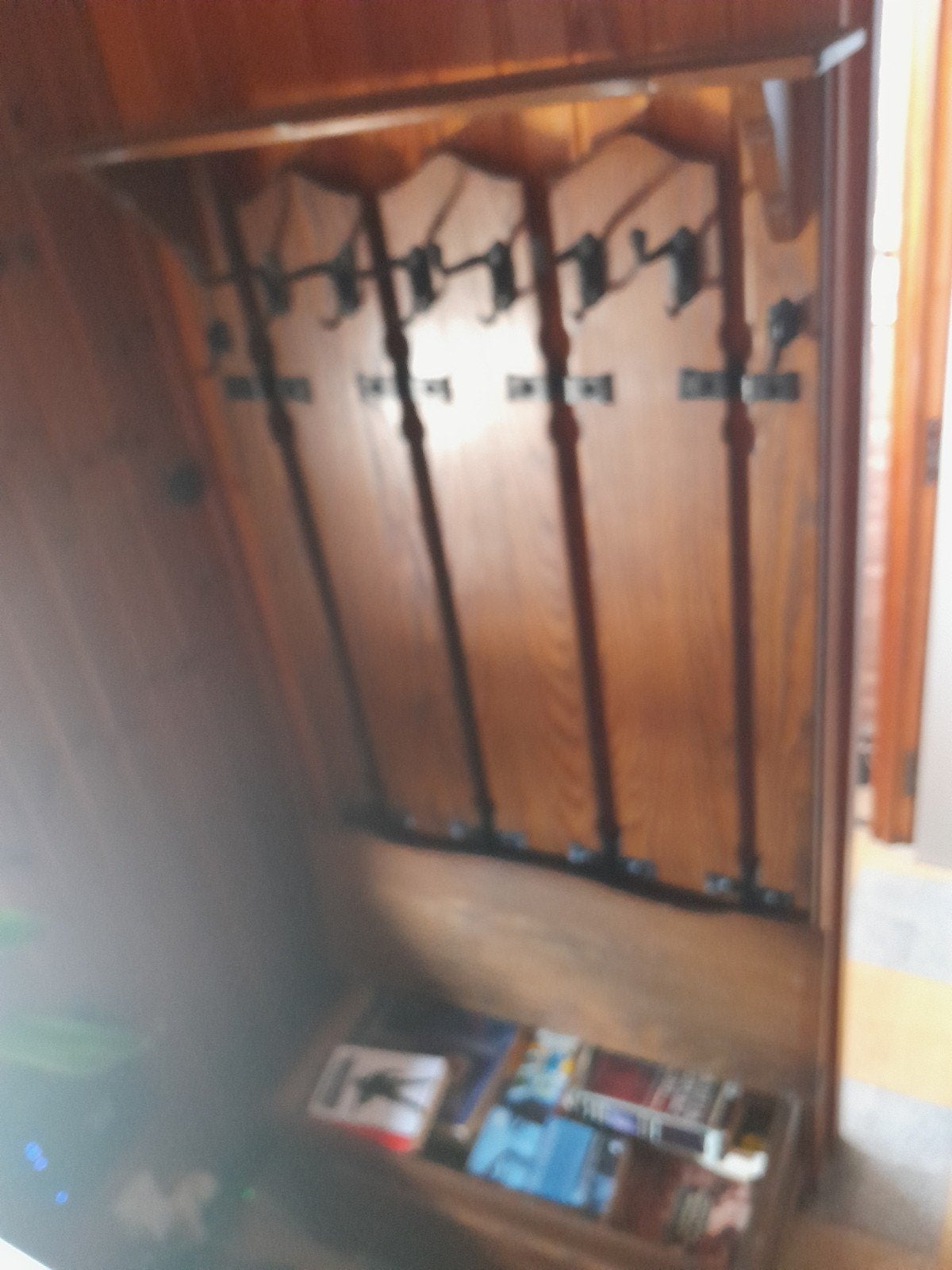 een kleer hanger met koffer er in, Huis en Inrichting, Kasten | Kleerkasten, Ophalen