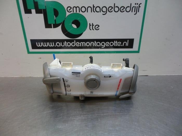 Kachel Bedieningspaneel van een Citroen C1 (C1 05-), Gebruikt, -, Ophalen of Verzenden, -