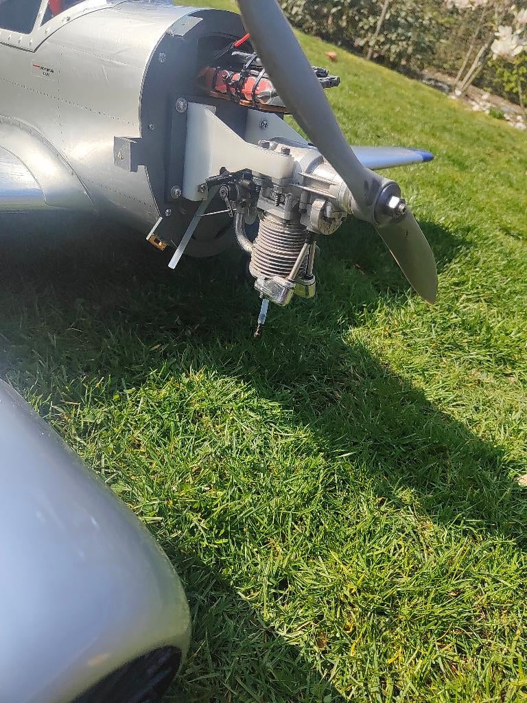 Yak 52, Enlèvement, Utilisé, Nitro, RTF (Ready to Fly)