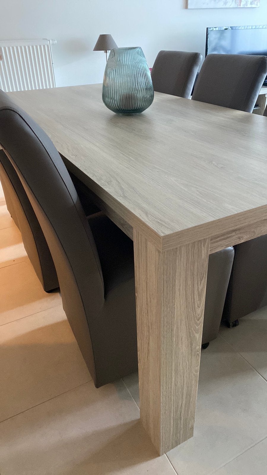 Eetkamertafel en salontafel samen stoelen zijn verkocht, Huis en Inrichting, Ophalen, Zo goed als nieuw