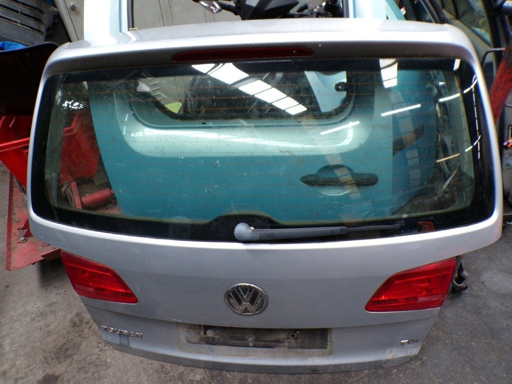 Hayon Volkswagen Touran 2 2010-2015 LP/15469, Volkswagen, Haillon arrière, Enlèvement, Utilisé