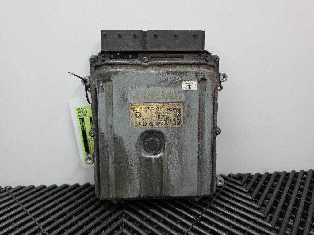 CALCULATEUR MOTEUR ECU Mercedes-Benz GLK (204.7/9), Autos : Pièces & Accessoires, Robert Bosch AG, Mercedes-Benz, Utilisé, Robert-Bosch-Allee 1
74232  Abstatt, DE