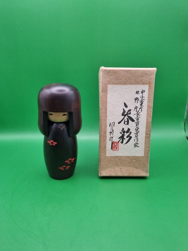 Magnifique kokeshi « Shunsai » d'Usaburo, Enlèvement ou Envoi, Japon, Bois, Multicolore