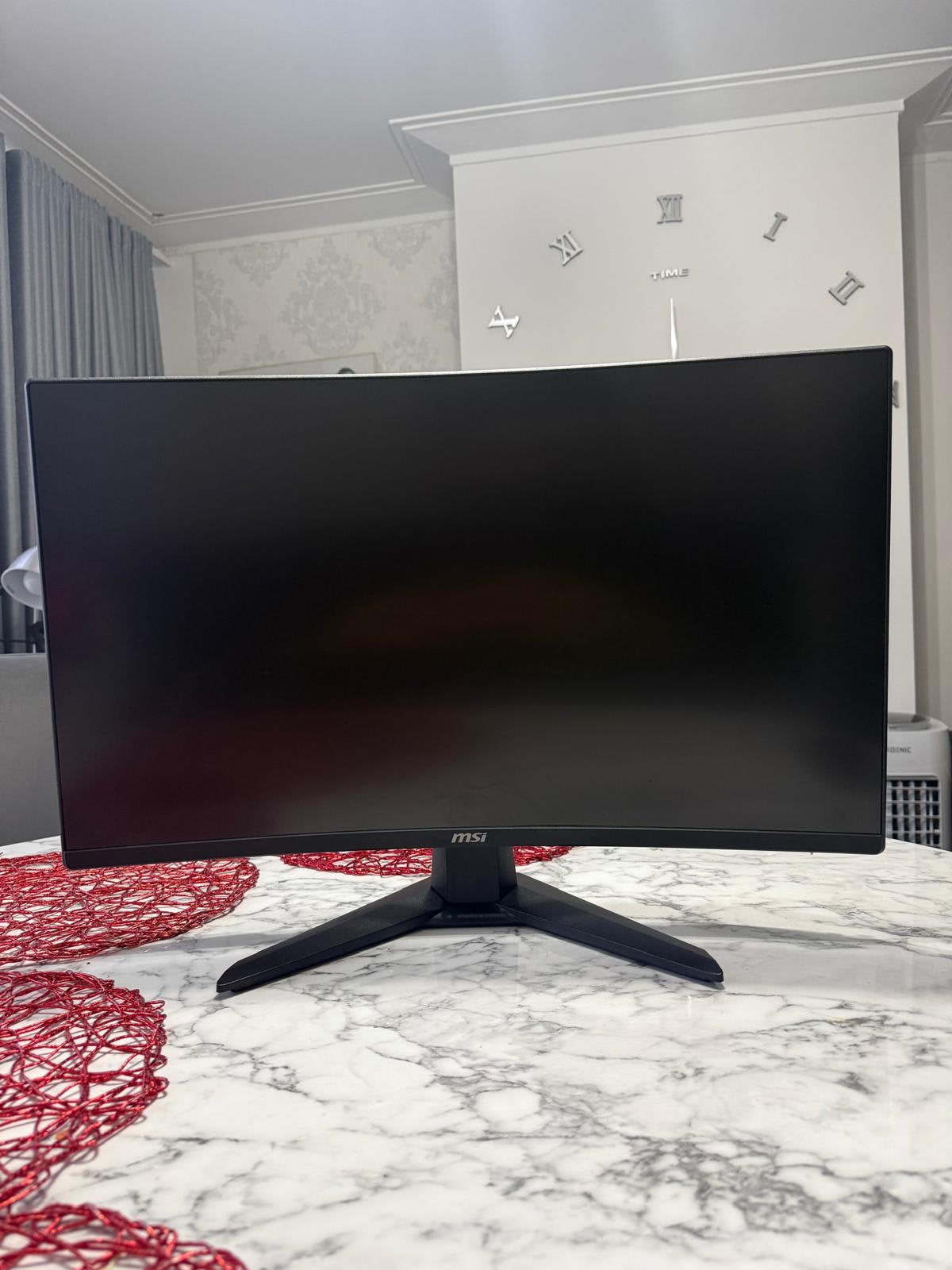 MSI MAG 274CXF comme neuf avec garantie, Informatique & Logiciels, Moniteurs, Enlèvement, Comme neuf