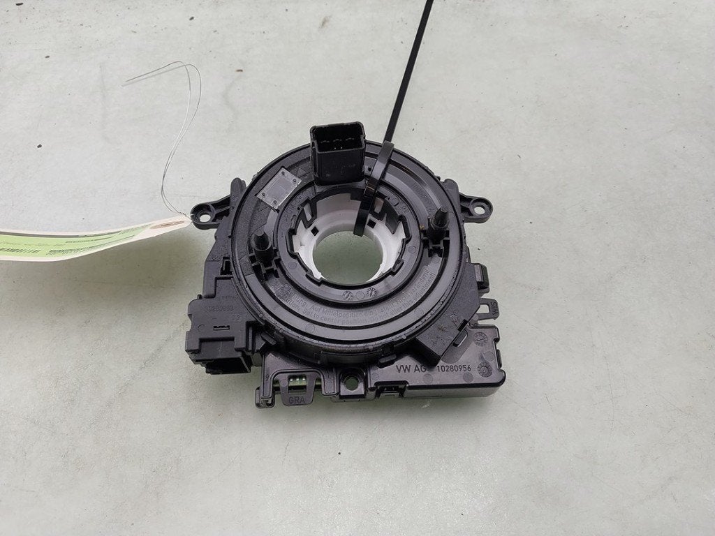AIRBAGRING Caddy Cargo V (SBA / SBH) (|5Q1953549D|), Gebruikt, Volkswagen, Volkswagen AG, Kundenbetreuung@volkswagen.de