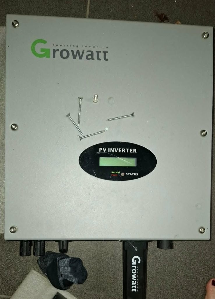 Onduleur Growatt 3Kw, Enlèvement, Utilisé