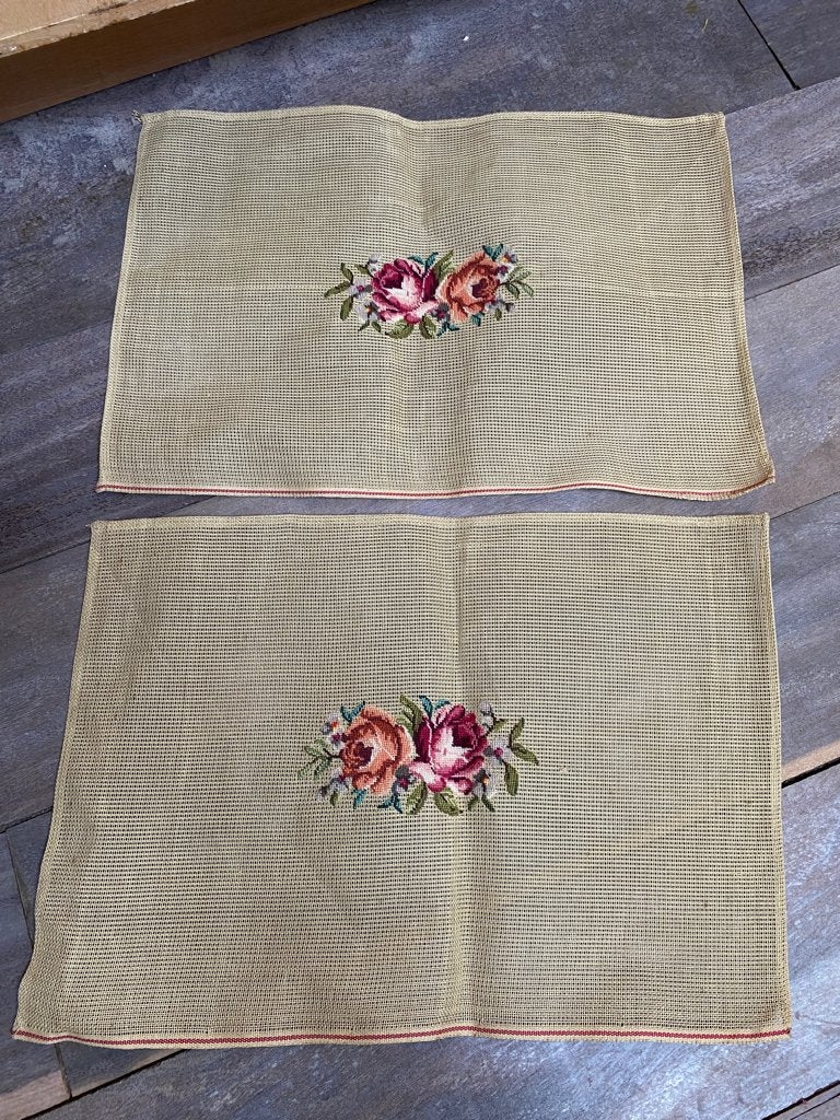 Canevas broderie motif brodé 2 fleurs saumon rouge 46x32cm, Hobby & Loisirs créatifs, Broderie & Machines à broder, Envoi, Neuf