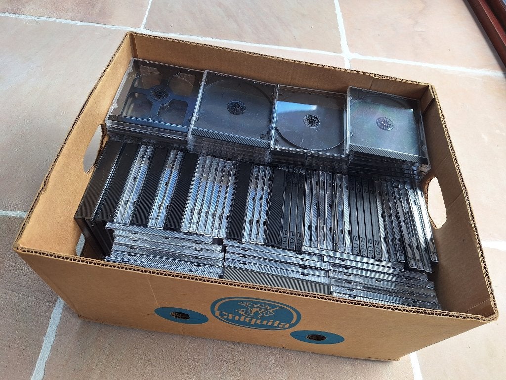 100-tal lege cd-doosjes, Ophalen, Zo goed als nieuw, Overige typen