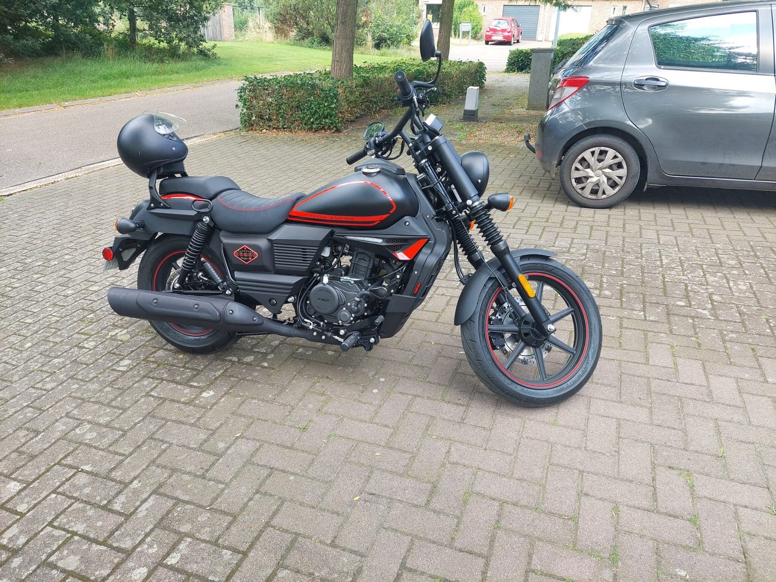 Motor UM Renegate Vegas ( nog totVrijdag beschikbaar), Jusqu'à 11 kW, Particulier, Manuelle