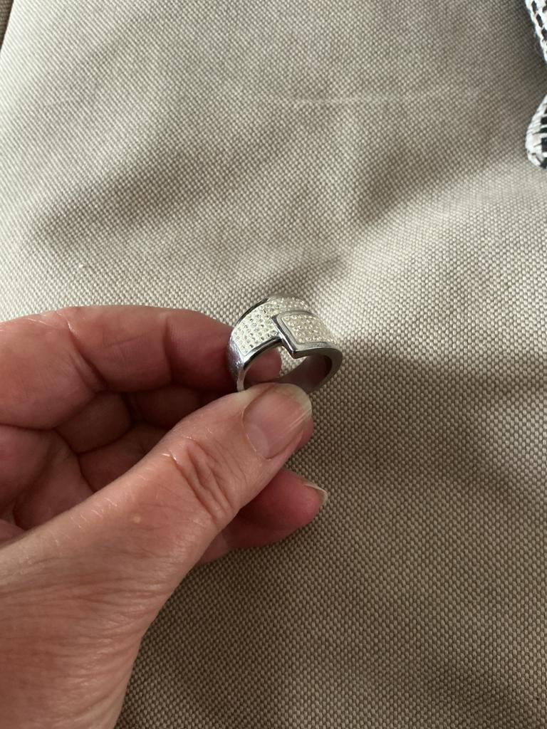 Bague en argent avec perles de cristal, non utilisée, Enlèvement ou Envoi, Comme neuf