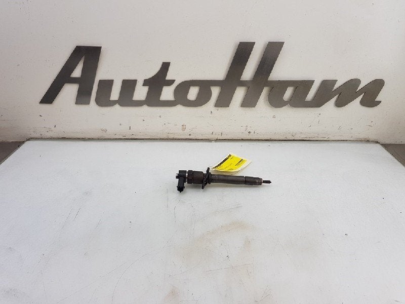 INJECTEUR FAP Volvo V70 (SW) (01-1999/12-2008), Robert Bosch AG, Robert-Bosch-Allee 1
74232  Abstatt, DE, Engineering@bosch.com