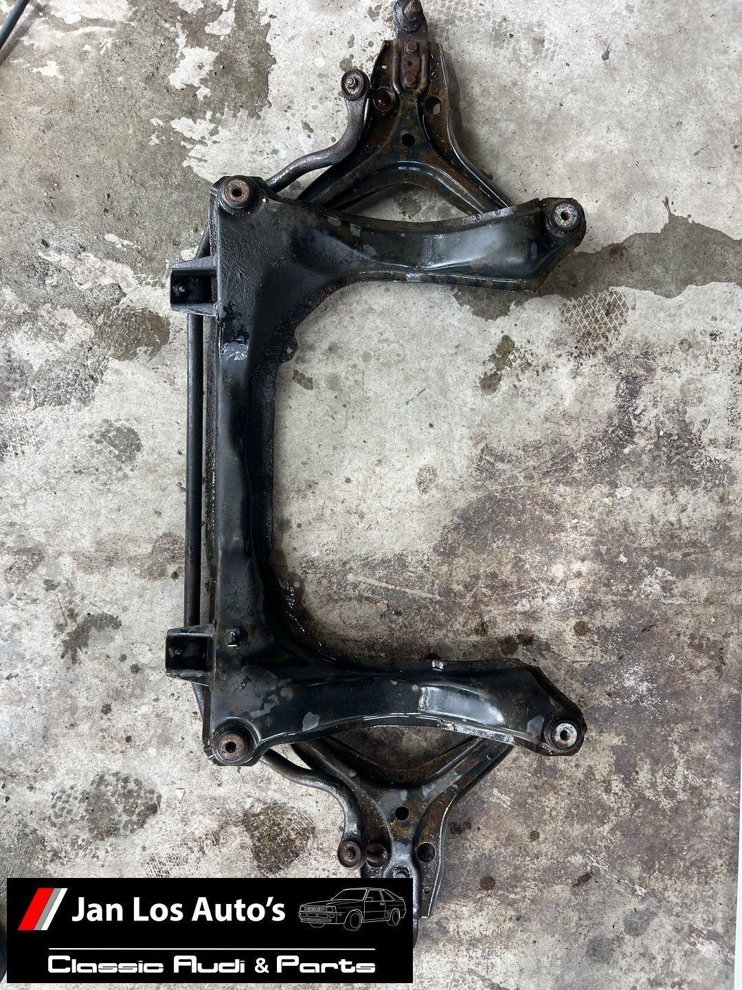 Audi 80 coupe B2 typ 81 85 subframe voor 5 cilinder, Autos : Pièces & Accessoires, -, Origine de la pièce connue, Audi, Utilisé