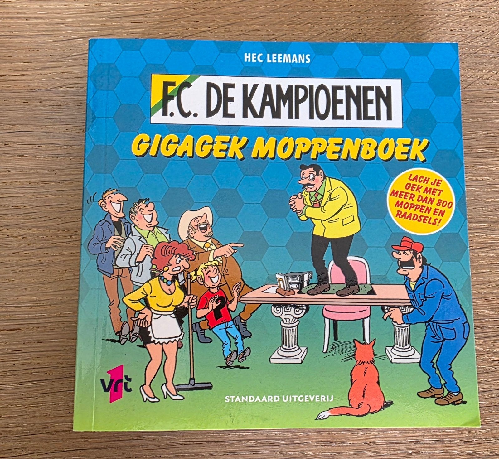 FC De Kampioenen GIGAGEK MOPPENBOEK NIEUW, Ophalen of Verzenden, Nieuw, Hec Leemans, Moppen